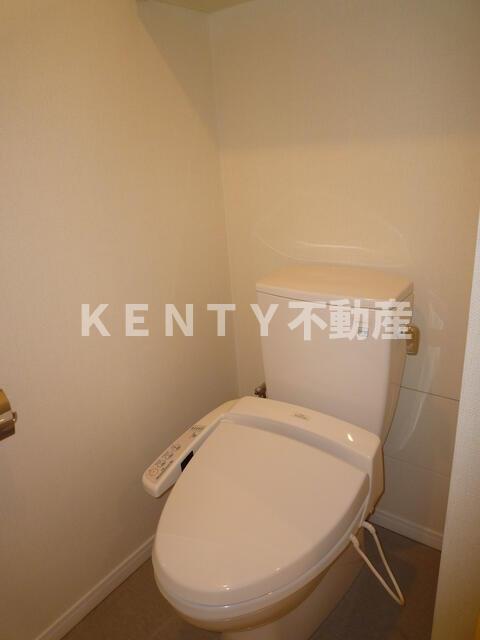 トイレ　落ち着いたトイレです