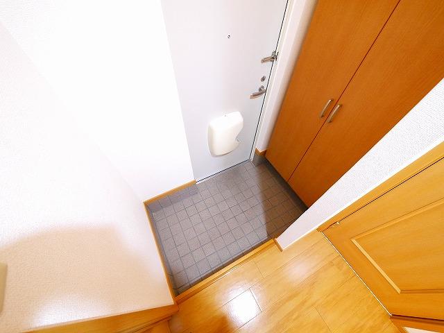玄関　明るい玄関です
