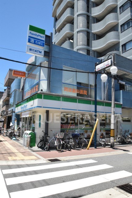 コンビニ　ファミリーマート都島北通店（コンビニ）まで571m