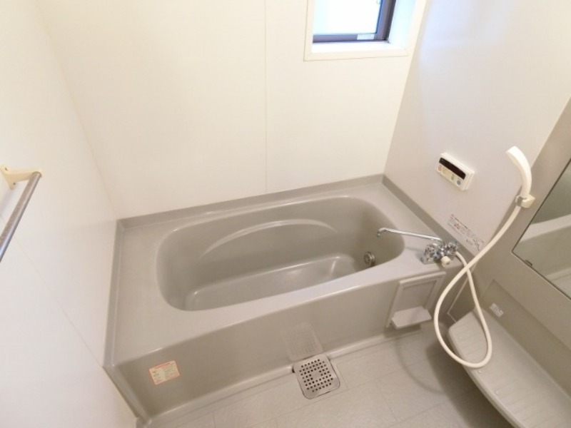 バス・シャワールーム　図面と現状に相違がある場合には現状を優先