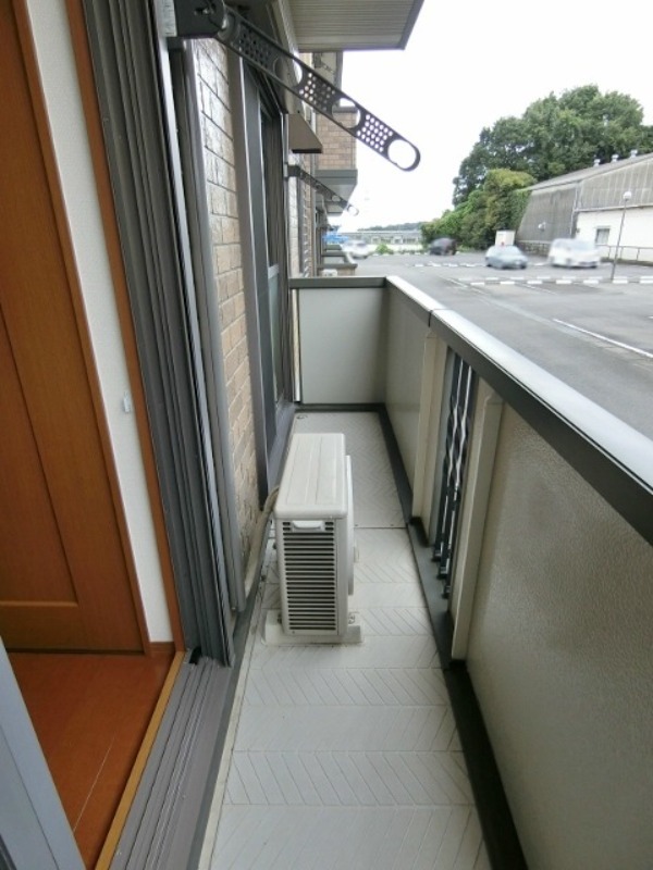 バルコニー　図面と現状に相違がある場合には現状を優先