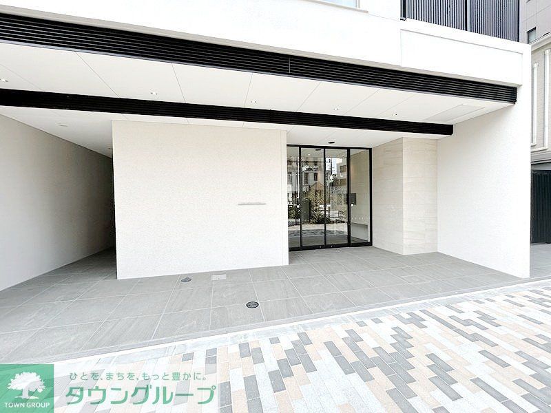 エントランス　お部屋探しは株式会社　タウンハウジング　までお気軽にお問合…