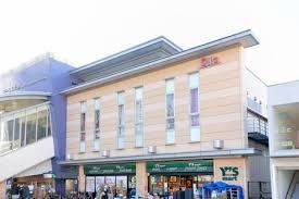 ショッピングセンター　ペリエ西船橋（ショッピングセンター）まで210m