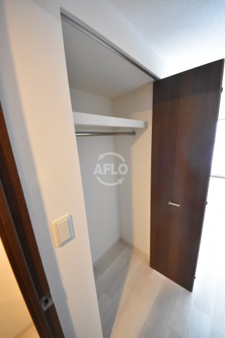 収納　アクセリス大阪福島　クローゼット