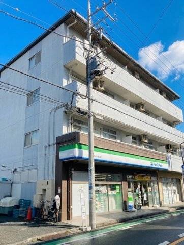 建物外観　最寄駅徒歩２分