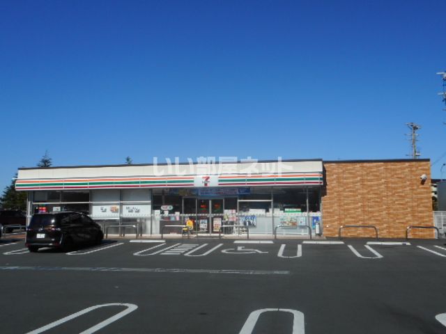 コンビニ　セブンイレブン 伊勢市二見町溝口店（コンビニ）まで1032m
