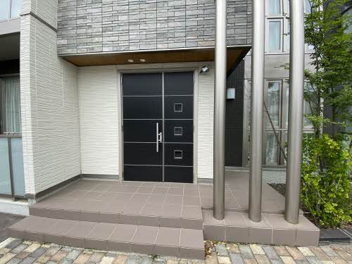 エントランス　エントランス