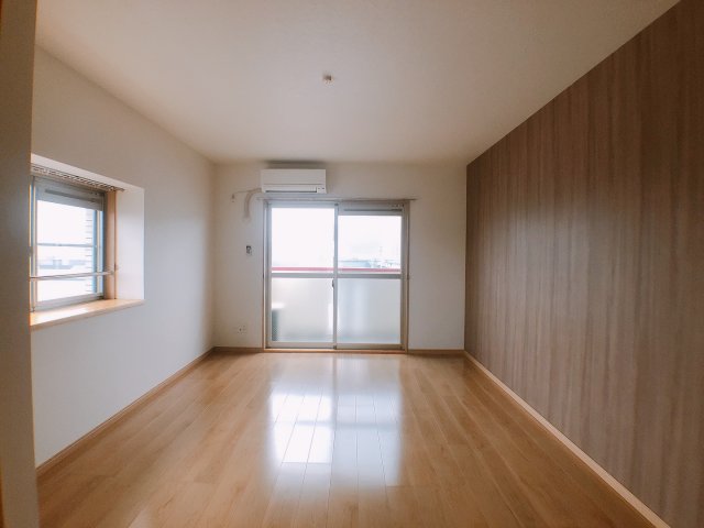 居室・リビング　開放的な1R★ ※写真は同タイプのお部屋です