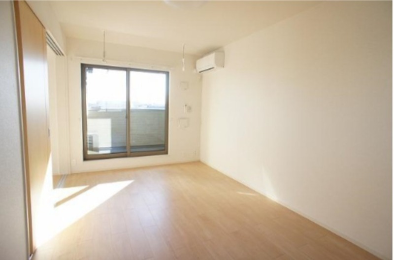 居室・リビング　図面と現状に相違がある場合には現状を優先