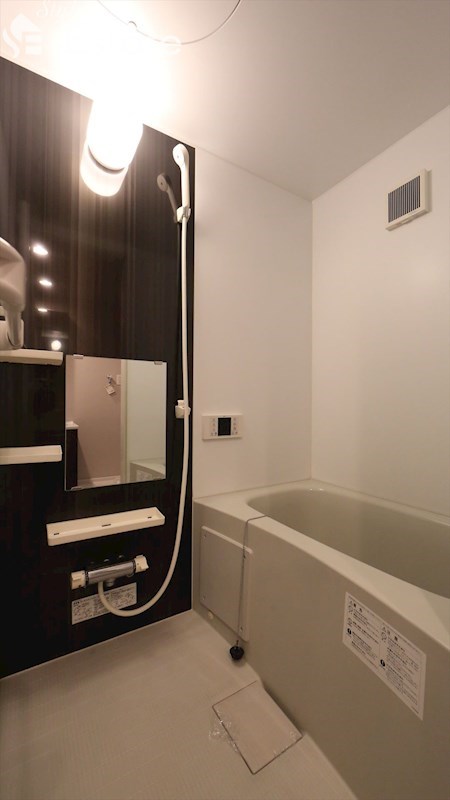 バス・シャワールーム　バスルーム