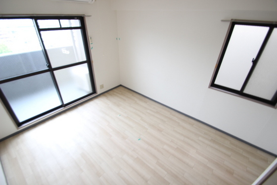 その他部屋・スペース　※同号室他部屋のお写真になります