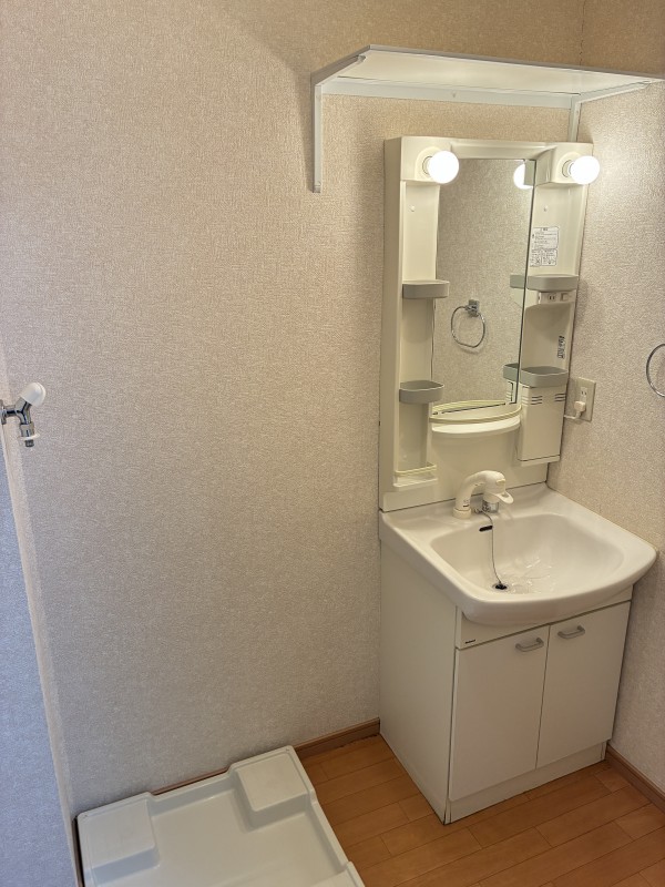 洗面設備　広い洗面スペース