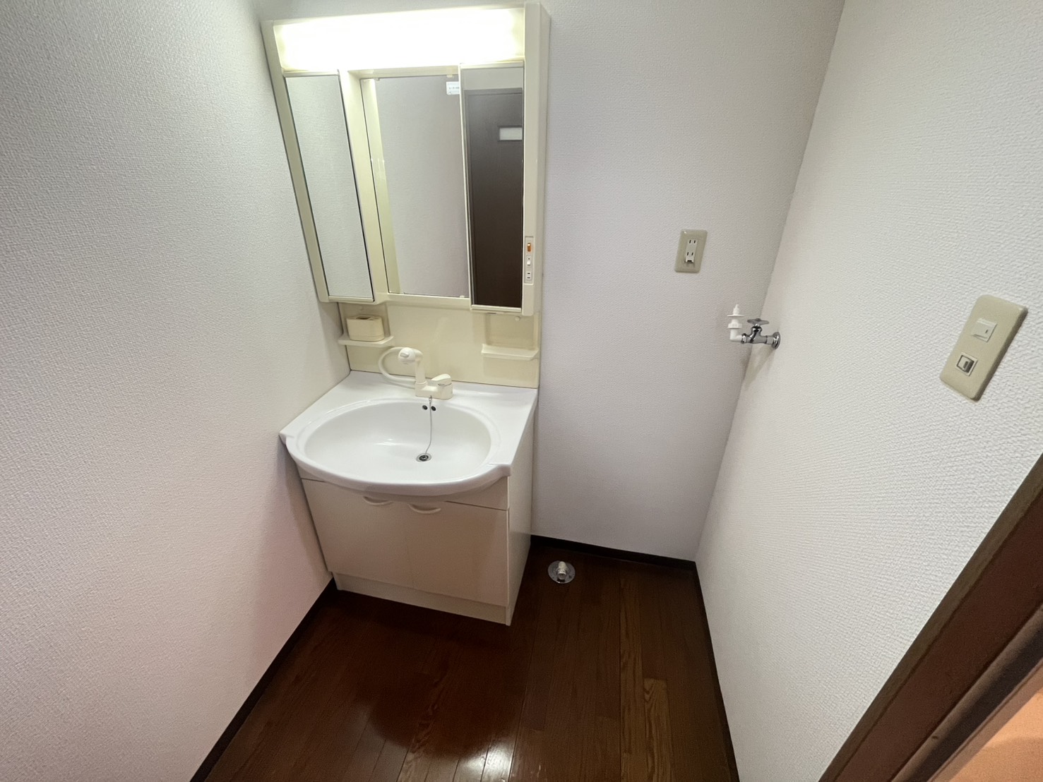 洗面設備　※同タイプ別部屋写真です。ご参考下さい。