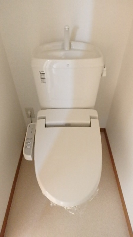 トイレ　図面と現状に相違がある場合には現状を優先