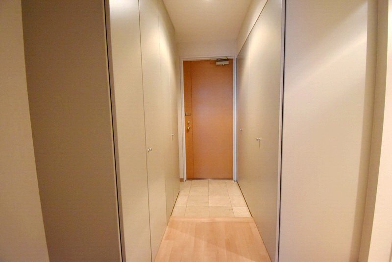 玄関　※別部屋参考写真