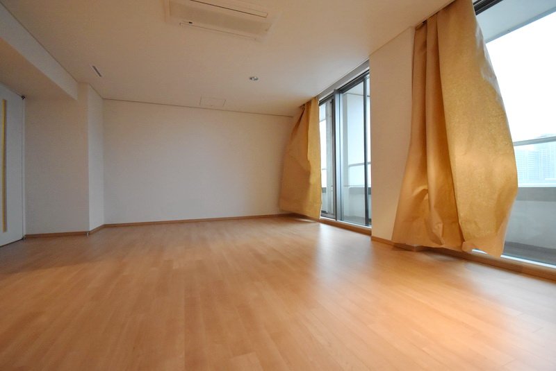 居室・リビング　※別部屋参考写真