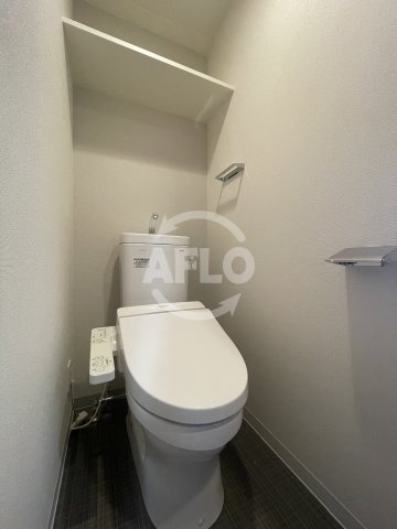 トイレ　プレサンス塚本駅前　トイレ