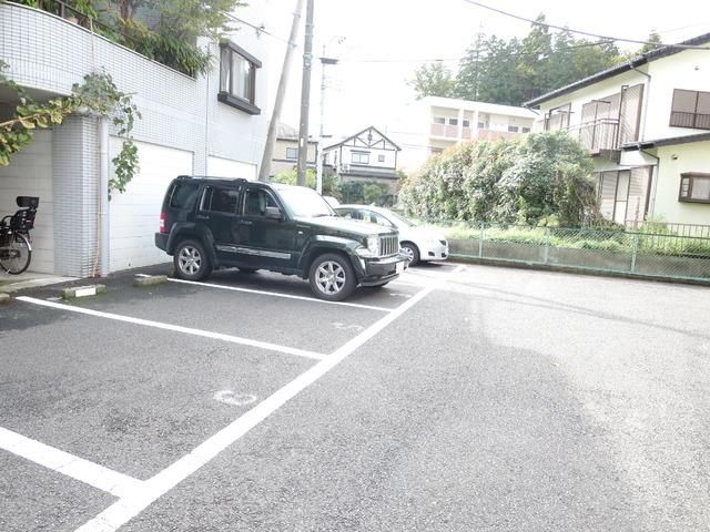 駐車場　★お問い合わせはタウンハウジング新百合ヶ丘店まで★