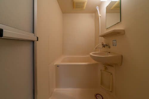 バス・シャワールーム　バス
