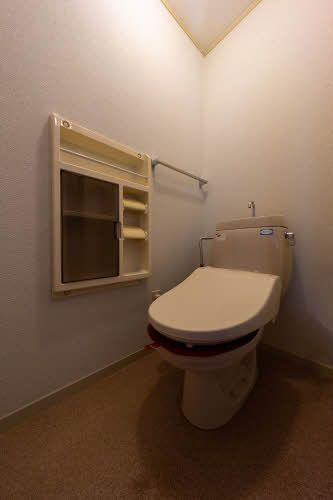 トイレ　トイレ