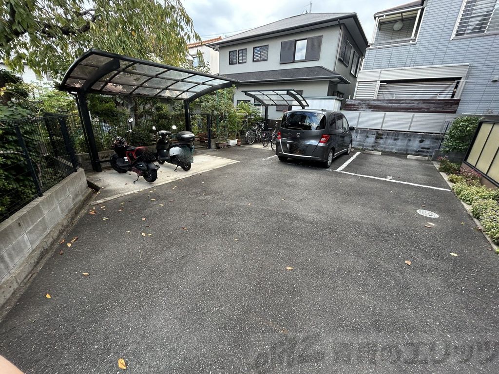 その他共有部分　駐車場