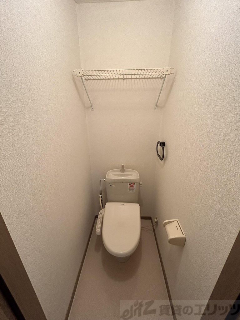 トイレ　下駄箱