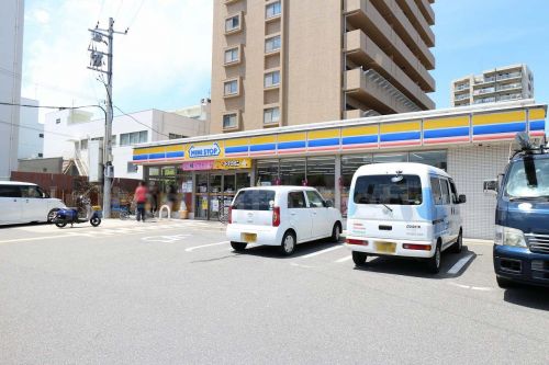 コンビニ　ミニストップ吹田南金田店（コンビニ）まで116m