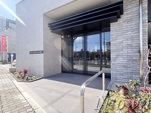 エントランス　建物の内部です