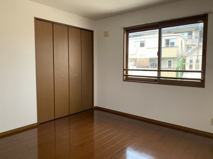 居室・リビング　洋室８帖