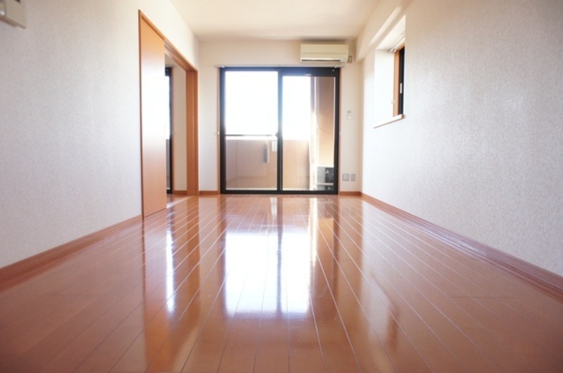 居室・リビング　図面と現状に相違がある場合には現状を優先