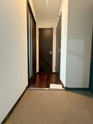 玄関　ラ・フォーレ松ヶ枝III