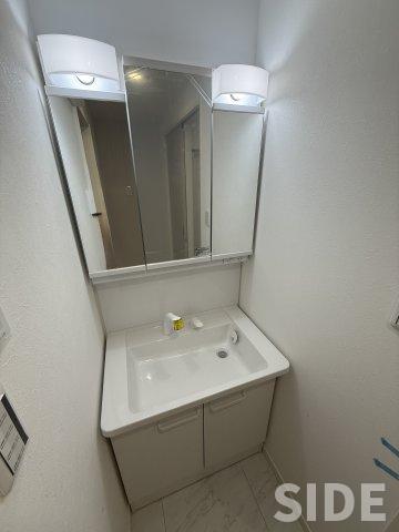 エントランス　※現在建築中