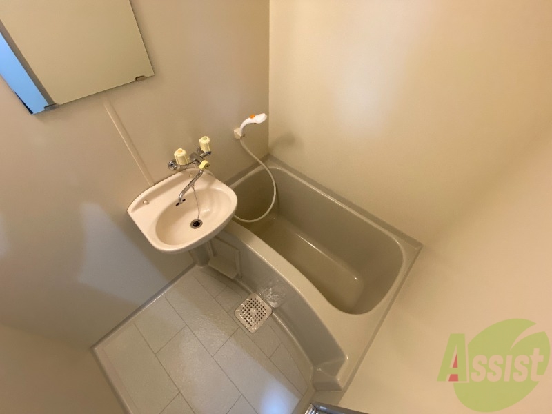 バス・シャワールーム