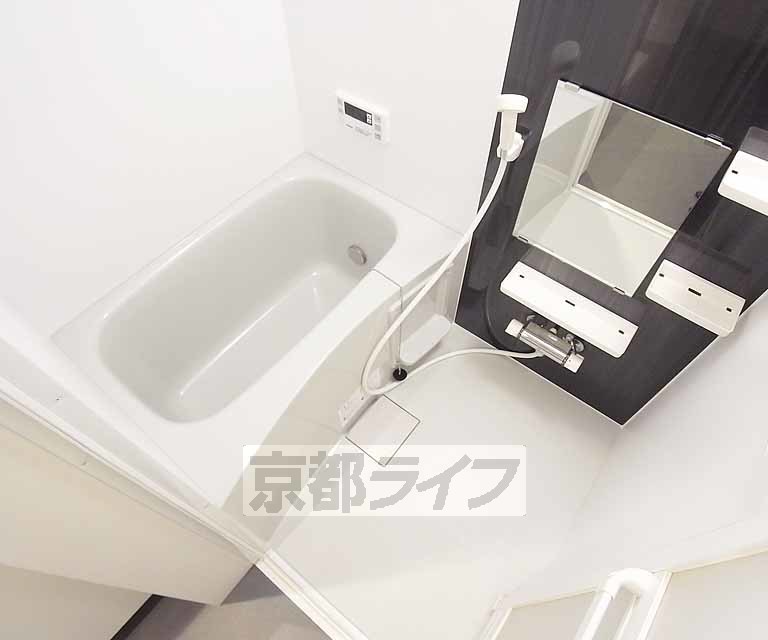 バス・シャワールーム　アクセントクロスが映えますね。