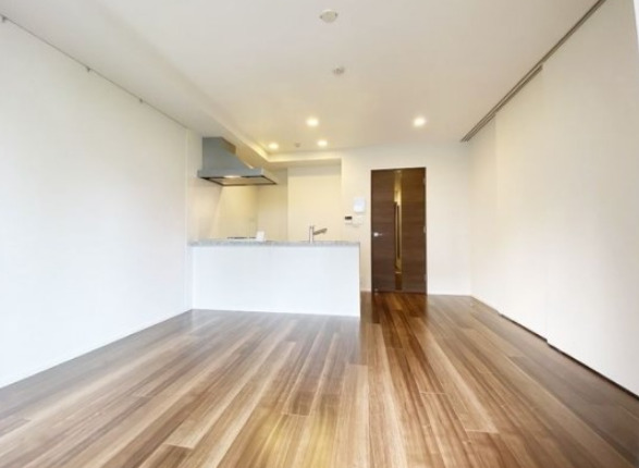 居室・リビング　別号室参考写真