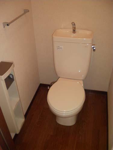 居室・リビング　ペーパーホルダー付きで便利☆