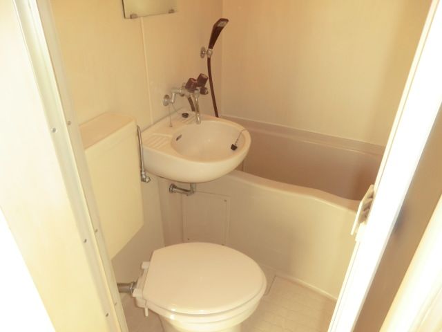 バス・シャワールーム