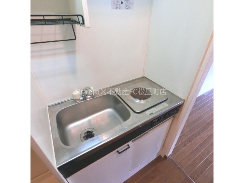 キッチン　キッチン（１口電気・冷蔵庫付）