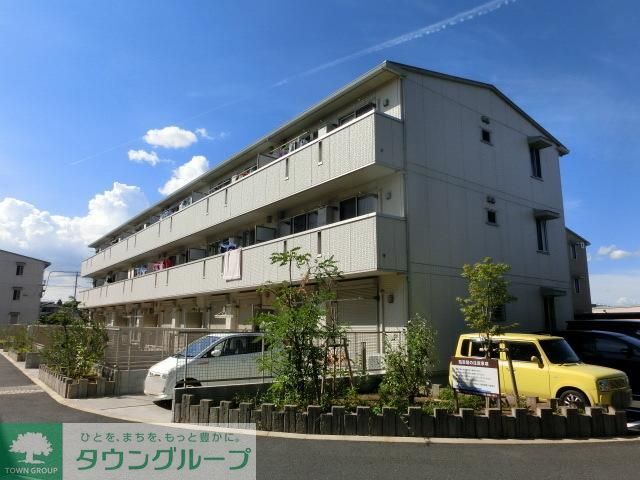 建物外観　2009年築・オートロック付き