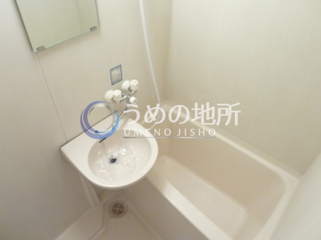 バス・シャワールーム　浴室