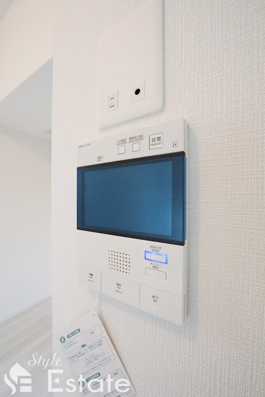 セキュリティ　モニター付きインターホン