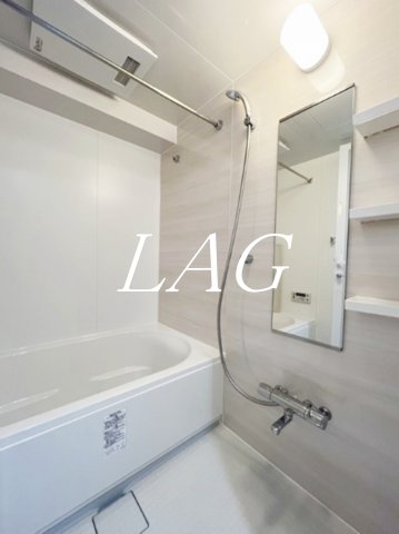 バス・シャワールーム　お風呂です。