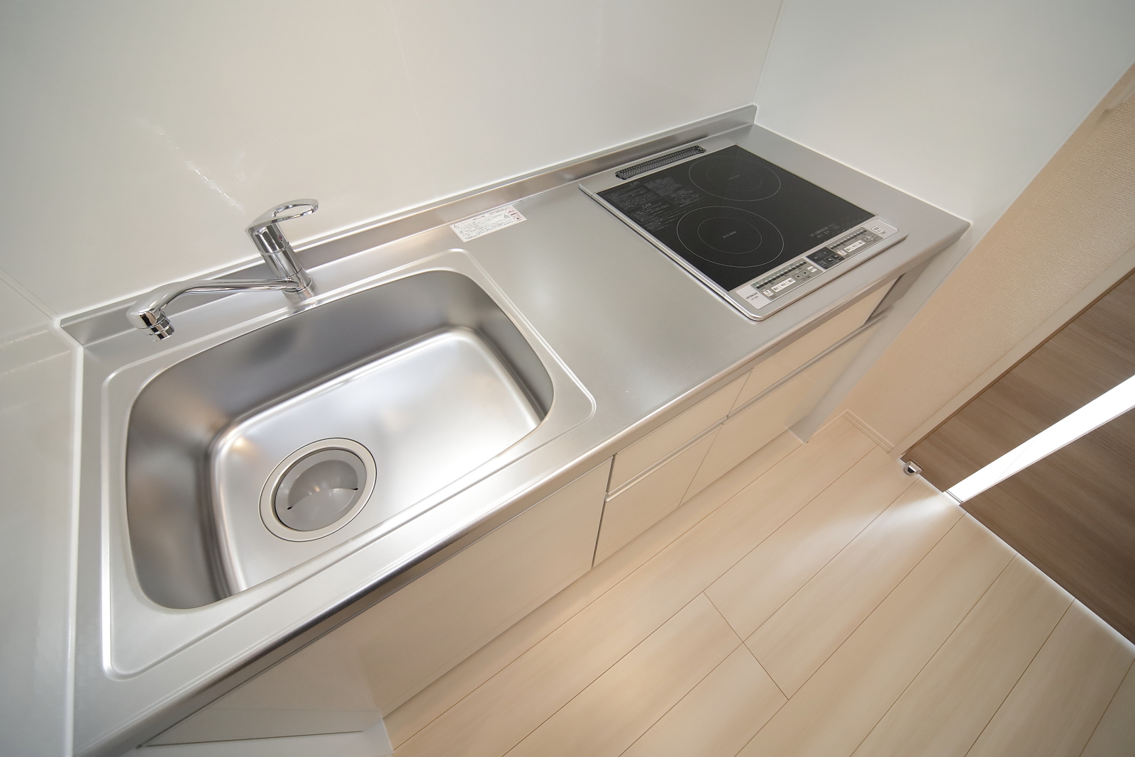 収納　広々としたクローゼット