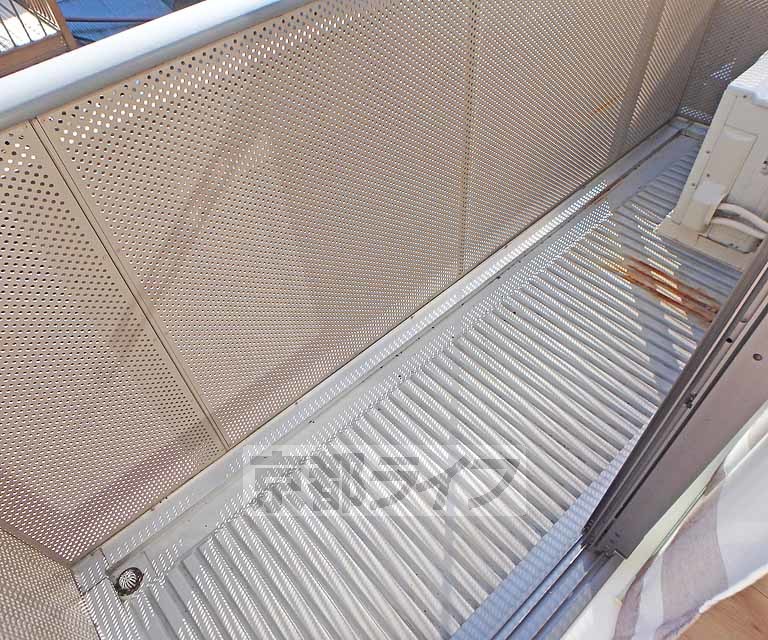 バルコニー　風当りの良いバルコニーです。