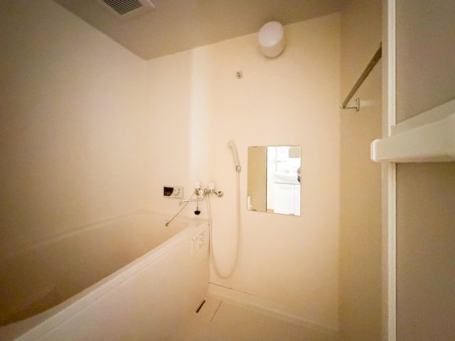 バス・シャワールーム　日々の疲れを癒すお風呂付です