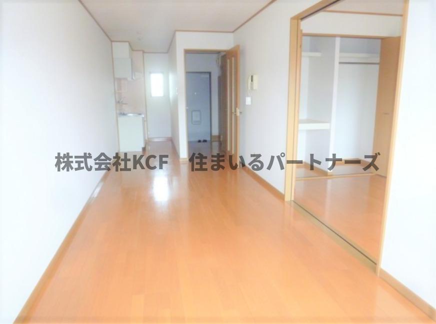 居室・リビング　ゆったり過ごせる居間です