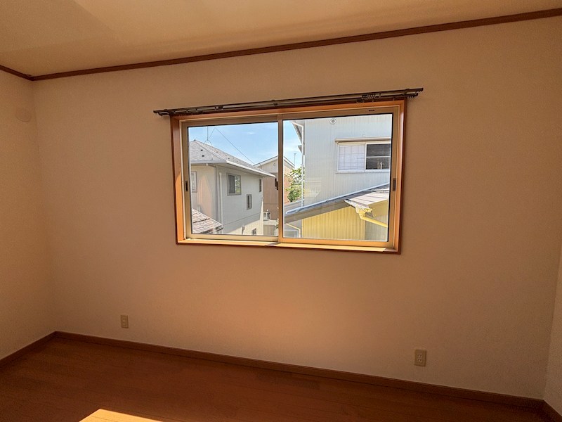 眺望　洋室6.75帖窓からの景色