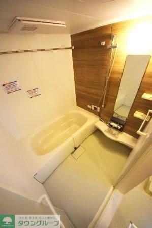 バス・シャワールーム