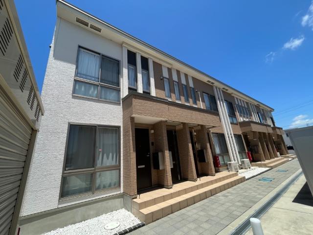 建物外観　外観写真（昼）