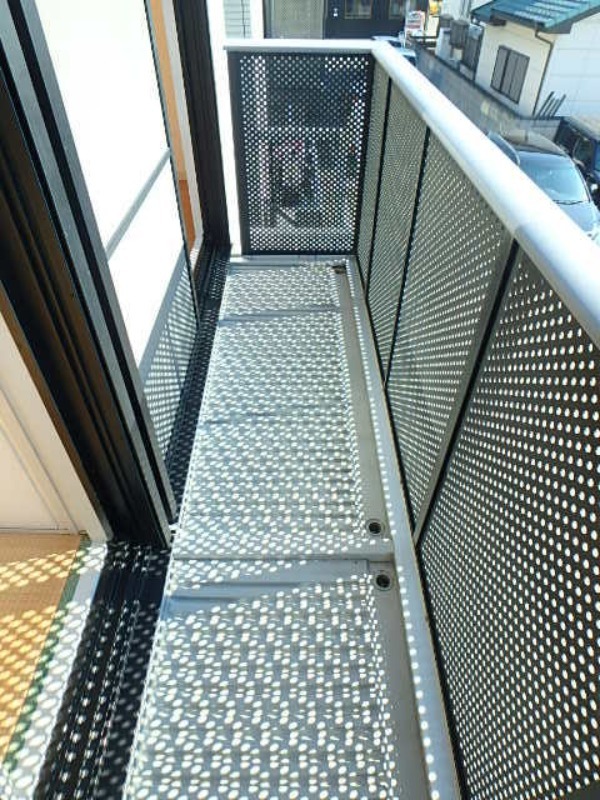 バルコニー　図面と現状に相違がある場合には現状を優先